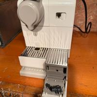 Machina caffe Nessespreso .