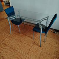 TAVOLO in VETRO con SEDIE