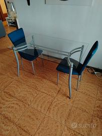 TAVOLO in VETRO con SEDIE