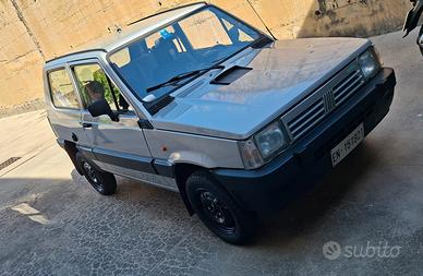 panda 4x4 900