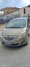 Opel Meriva benzina