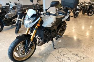 Yamaha FZ8