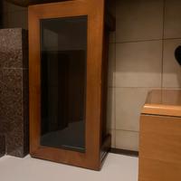 Tavolino da salotto in legno e vetro