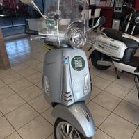 Vespa Primavera 125