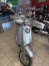 Vespa Primavera 125
