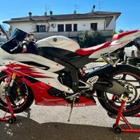 Yamaha r6