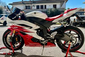 Yamaha r6