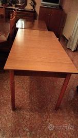 tavoli in legno da  120-140 cm