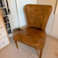 Poltroncina in ecopelle anni 40