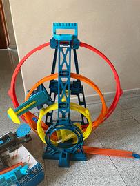 Pista hot weels giro della morte+piste