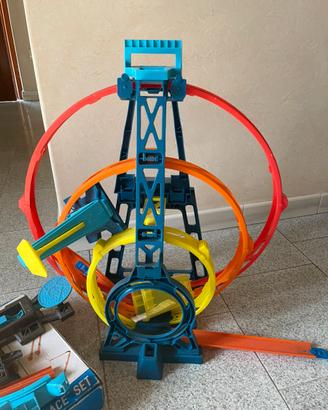 Pista hot weels giro della morte+piste