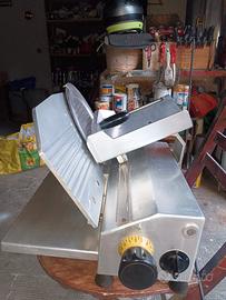 affettatrice professionale 