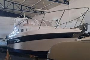 Manò Marine 22.52 Cabin - Pari al NUOVO