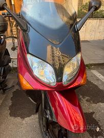 Yamaha T Max - 2002