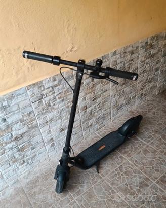 monopattino elettrico  segway F2 