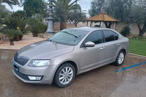 Skoda Octavia 1.6 TDI 105cv 2014