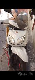 Yamaha xenter 125 cc anno fine 2017