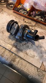 Pompa acqua originale Ford Ranger 3.2 TDCi