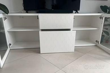 Mobiletto Ikea con ante in vetro porta tv salotto 