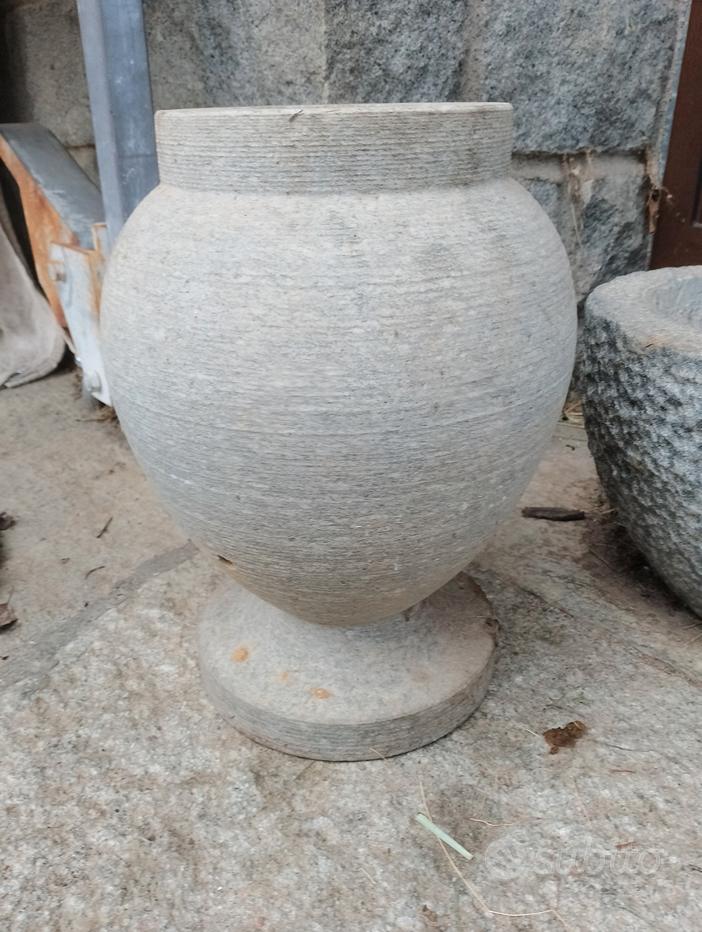 tutti i prodotti usati: vasi in pietra per piante usati 
