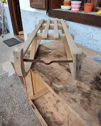 slittino in legno 