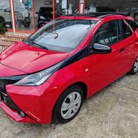 Toyota Aygo 1.0 benzina 04/2015 CV69 Cabrii
