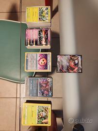Lotto da 500 carte pokemon più una Ex