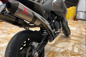 KTM Supermoto Prestige 690