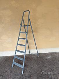 Scala in alluminio