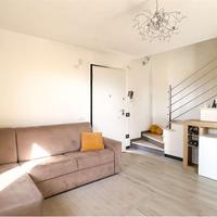 Villa bifamiliare con giardino