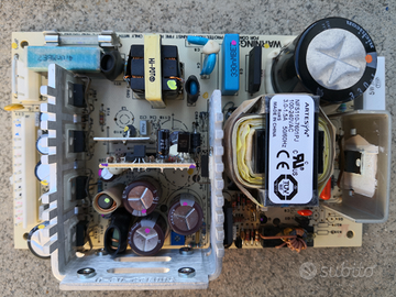 Alimentatore Artesyn NFS110-7601PJ