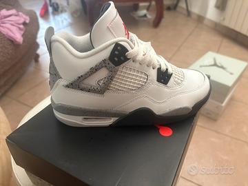 Jordan 4 mai usate per la taglia sbagliata