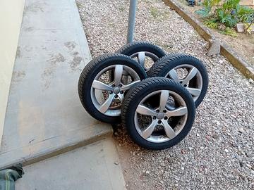Cerchioni con copertoni invernali usati Audi A3