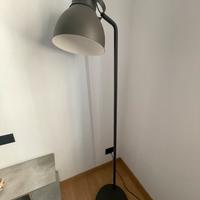 Lampada da terra - grigio scuro