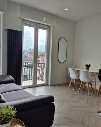 Billocale ristrutturato e arredato a nuovo NoLo