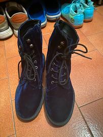 Stivaletti blu in velluto