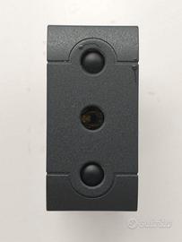 PRESA BTicino Living int.  STOCK 40 PZ € 1 a pezzo