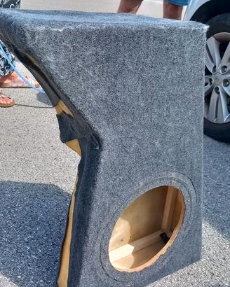 Ford Tourneo 2015 L2 - CASSA SUBWOOFER 25 CM