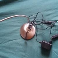 Lampada da tavolo a led