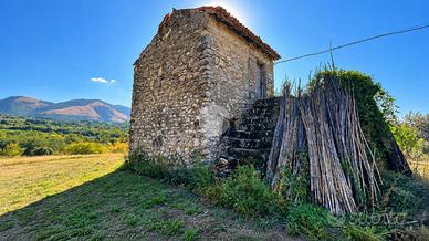 RUSTICO A SERRONE