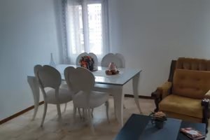 Quadrilocale arredato di cucina