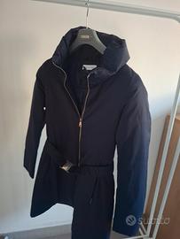 cappotto mpermeabile blu  caractere 