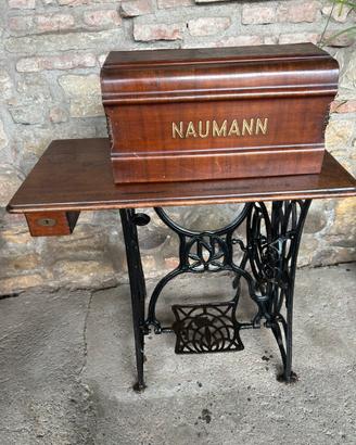 Macchina da cucire vintage marca NAUMANN