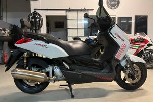 YAMAHA X MAX 250 SUPER TAGLIANDATO  e accessoriato