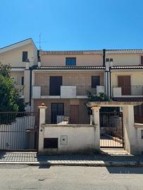 Villetta indipendente 350 mq