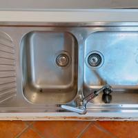 Piano cucina +lavandino  + penisola 