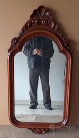 Specchio in legno massello color noce