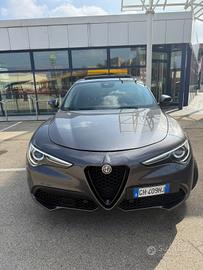 Alfa Romeo Stelvio 2.2 Turbodiesel 210 CV AT8 Q4 V