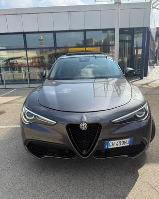 Alfa Romeo Stelvio 2.2 Turbodiesel 210 CV AT8 Q4 V