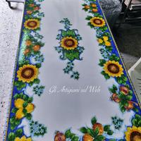 Tavoli in pietra lavica in Umbria e dintorni